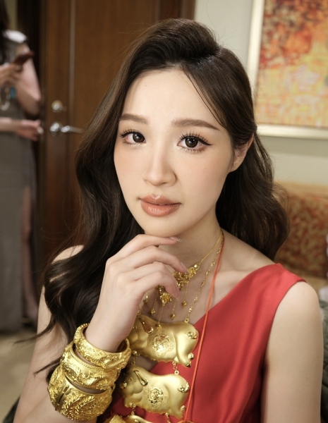 C505DDA2-6732-4D22-9442-599A3B0B5E59